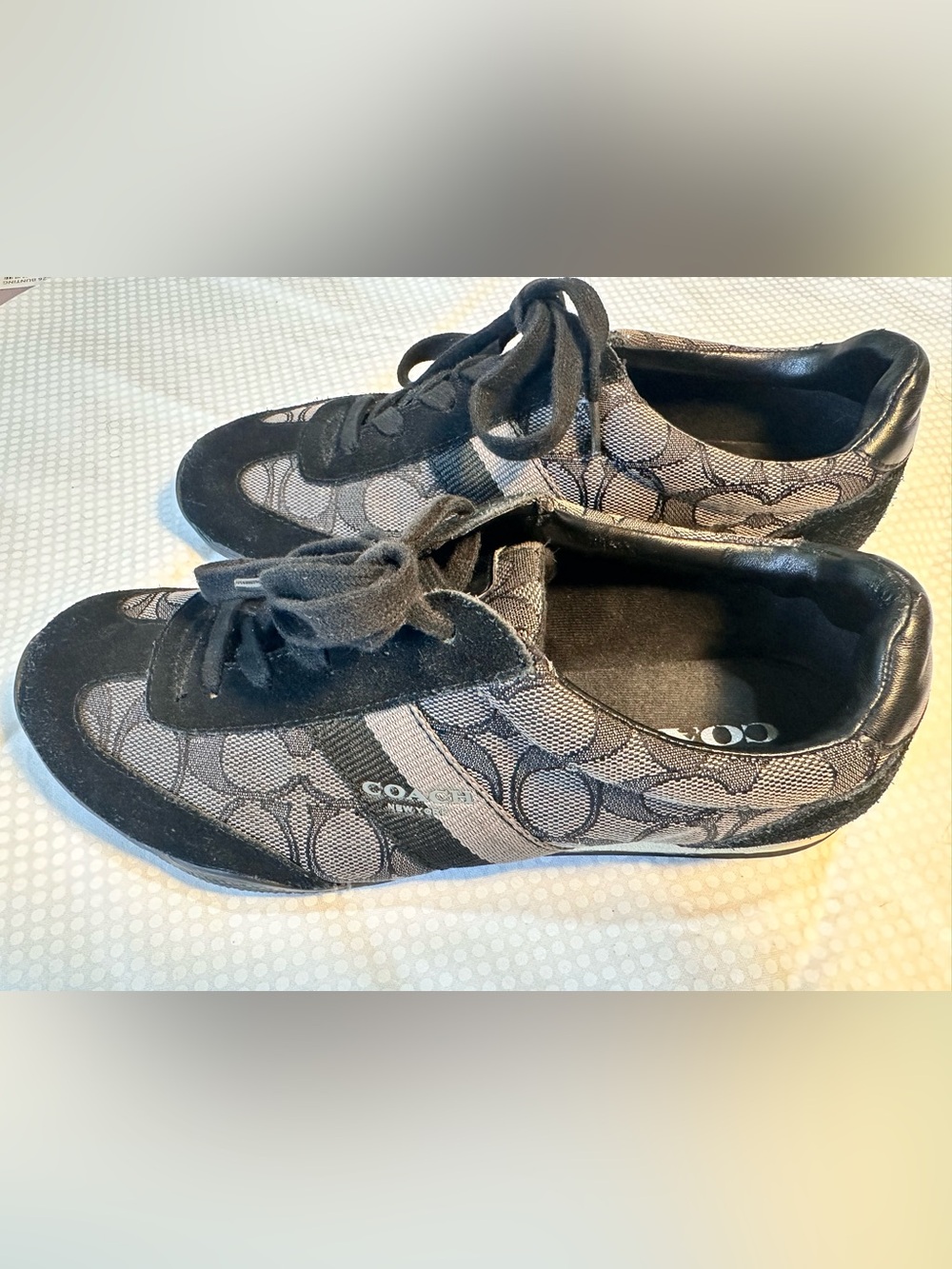 Coach Francesca Signature C Jacquard sneakers, style A5012 size 6